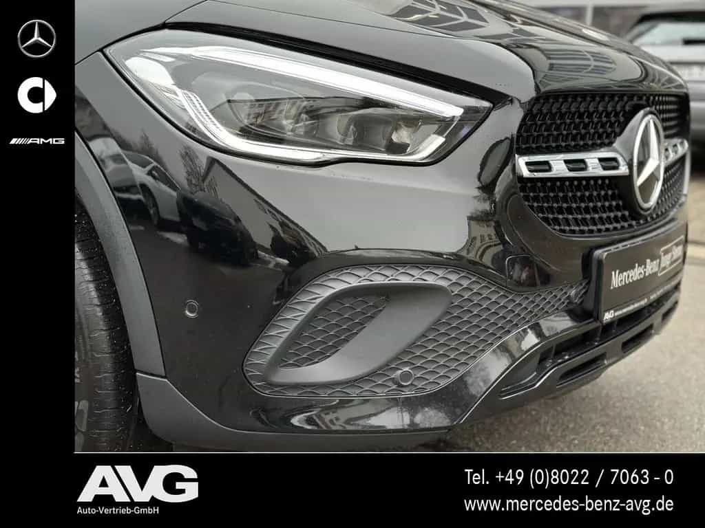 Mercedes-Benz GLA-Class d 4M NAVI-PLUS|RFK|MBEAM|NIGHT|19"|AHK 11/2022-photo-6
