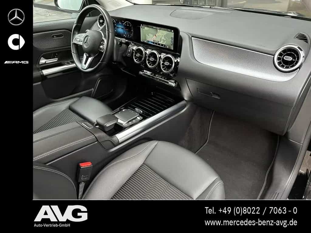 Mercedes-Benz GLA-Class d 4M NAVI-PLUS|RFK|MBEAM|NIGHT|19"|AHK 11/2022-photo-9