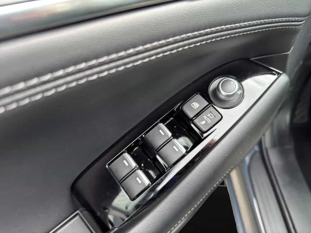 Mazda 6 Exclusive-Line*360CAM*BOSE*CARPLAY* 03/2025-photo-11
