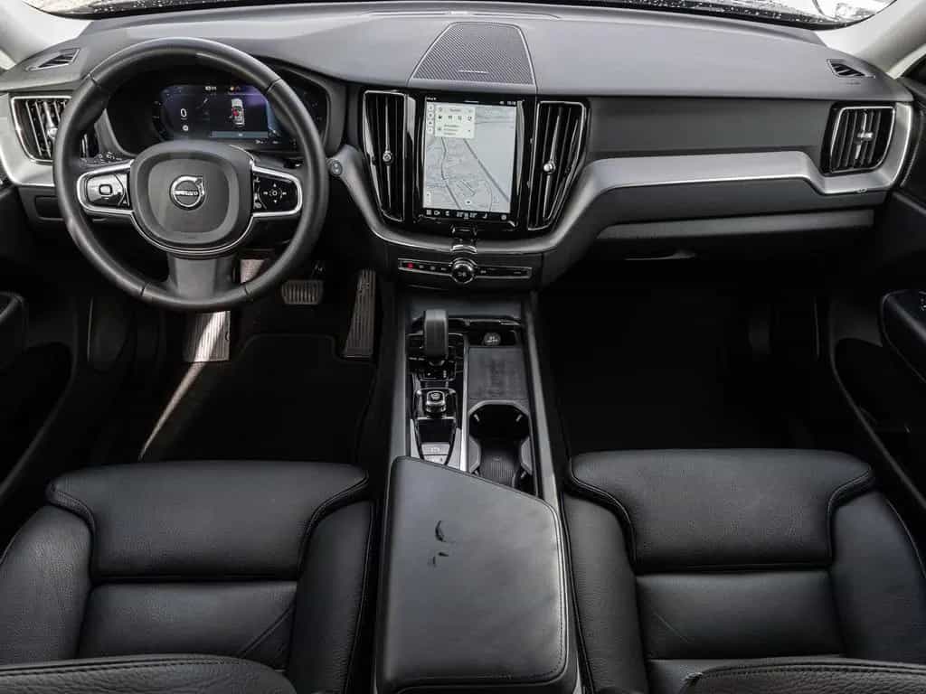 Volvo XC60 B4 AWD Plus Bright Plus Bright AWD 02/2023-photo-10