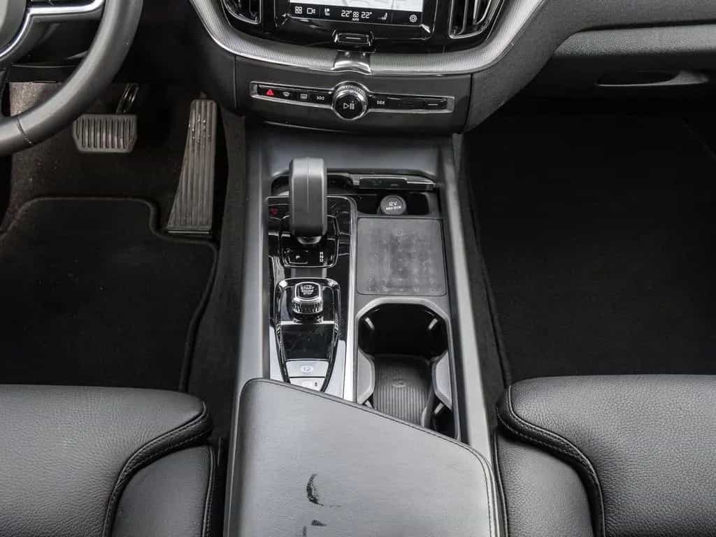Volvo XC60 B4 AWD Plus Bright Plus Bright AWD 02/2023-photo-13