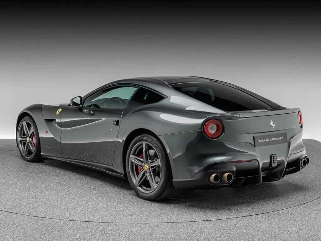 Ferrari F12berlinetta 03/2013-photo-2