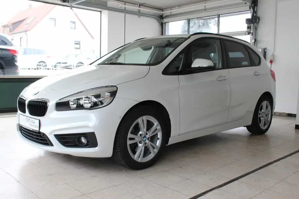 BMW 2 Series 218i Active Tourer Navi AHK abnehmbar 09/2016-photo-2