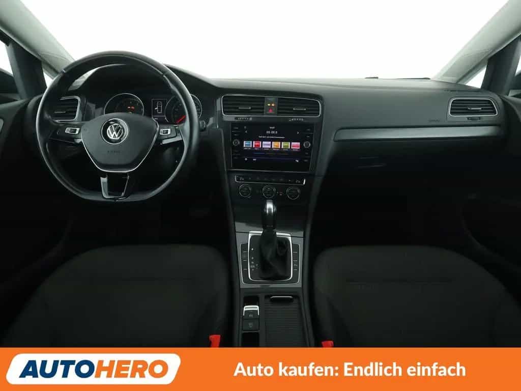 Volkswagen Golf VII 1.4 TSI Comfortline BM Aut.*NAV*PDC*SHZ 03/2017-photo-11