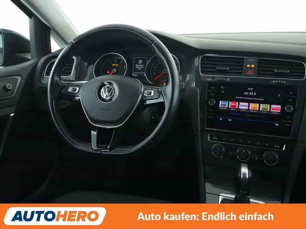 Volkswagen Golf VII 1.4 TSI Comfortline BM Aut.*NAV*PDC*SHZ 03/2017-photo-12