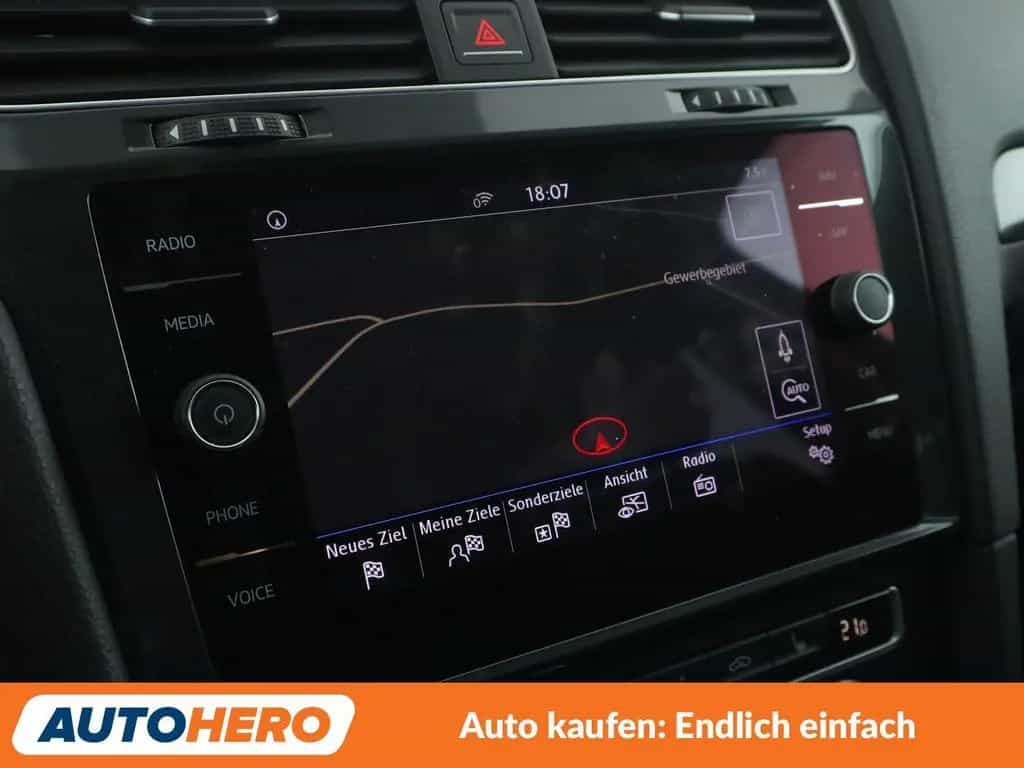 Volkswagen Golf VII 1.4 TSI Comfortline BM Aut.*NAV*PDC*SHZ 03/2017-photo-21