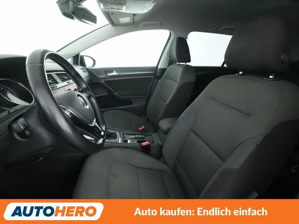 Volkswagen Golf VII 1.4 TSI Comfortline BM Aut.*NAV*PDC*SHZ 03/2017-photo-9