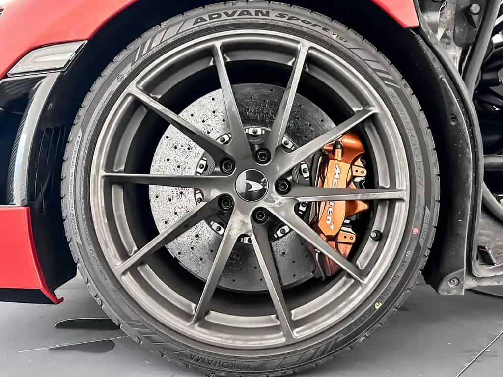 McLaren 720S Coupé - McLaren Milano 07/2022-photo-6