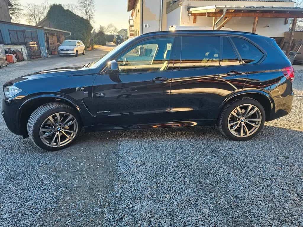 BMW X5 XDrive30d-M Soft Close ACC LED H&K HUD360 01/2018-photo-3