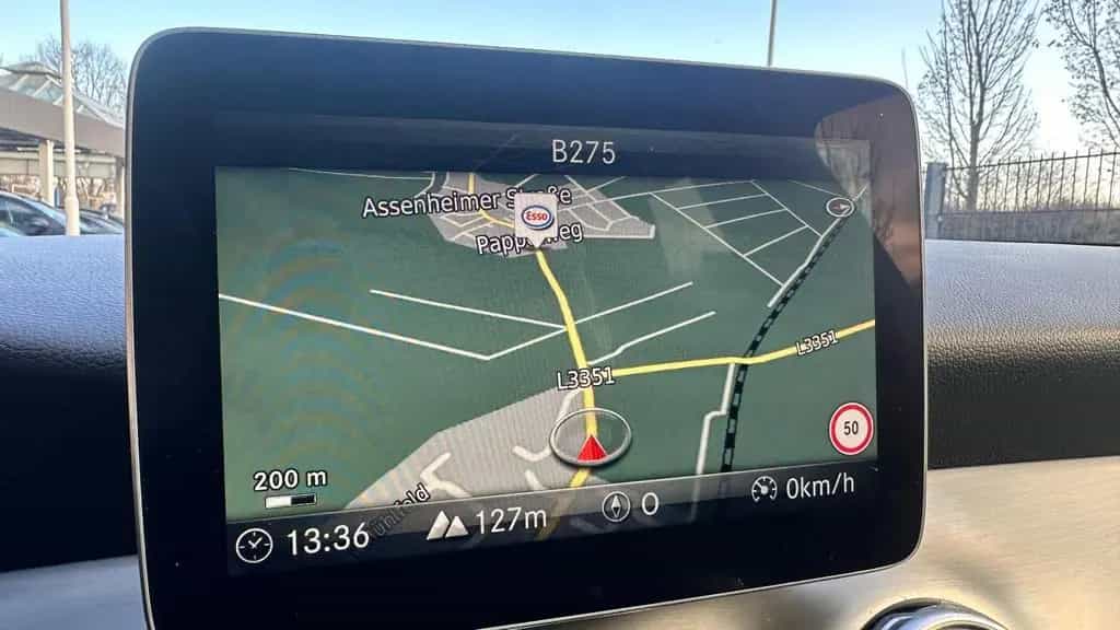 Mercedes-Benz GLA 250 AMG Line 4Matic PANO/KAMERA/GARANTIE 02/2019-photo-14