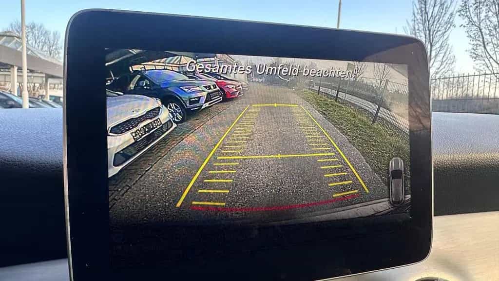 Mercedes-Benz GLA 250 AMG Line 4Matic PANO/KAMERA/GARANTIE 02/2019-photo-15