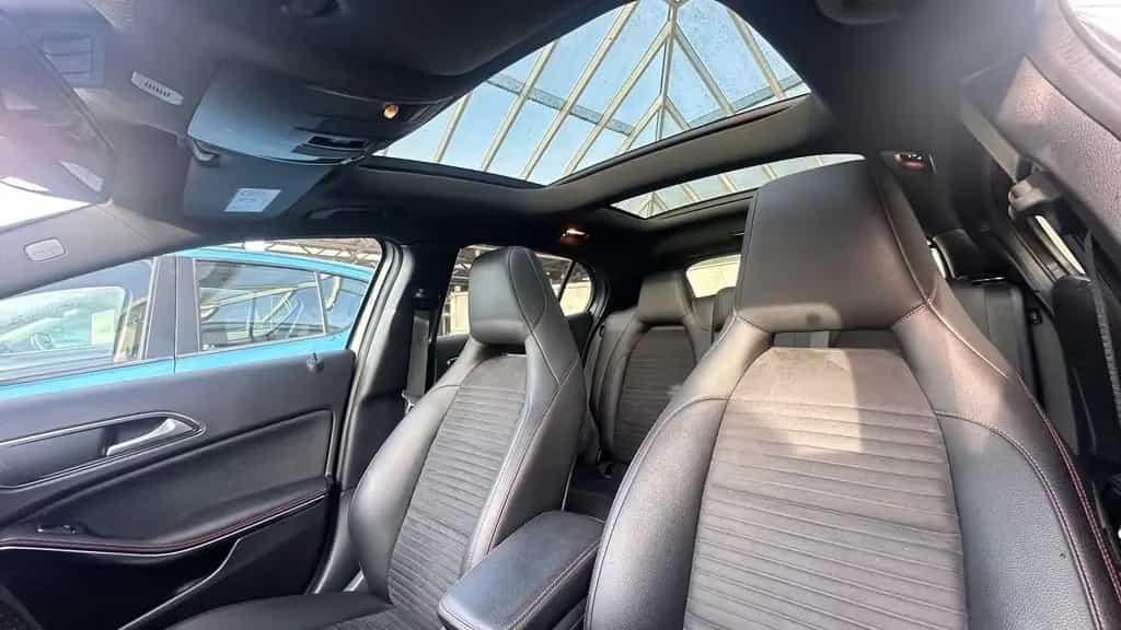 Mercedes-Benz GLA 250 AMG Line 4Matic PANO/KAMERA/GARANTIE 02/2019-photo-3