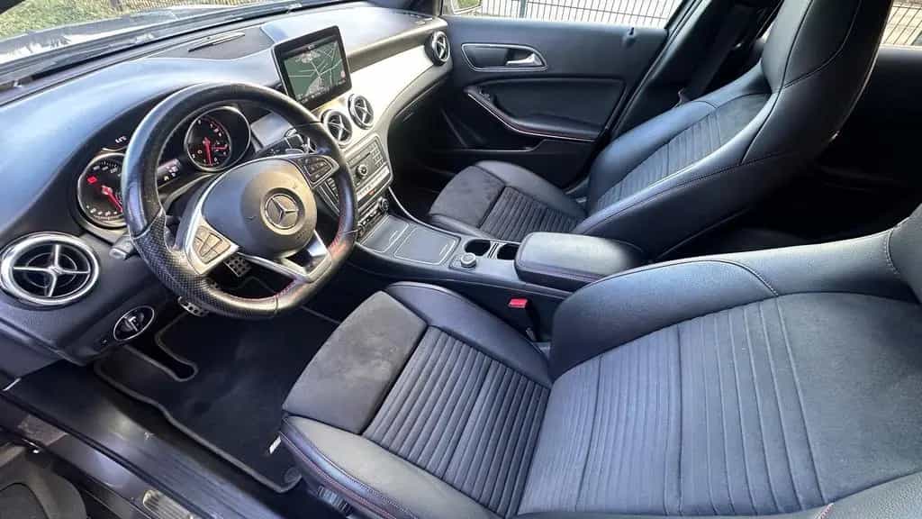 Mercedes-Benz GLA 250 AMG Line 4Matic PANO/KAMERA/GARANTIE 02/2019-photo-9