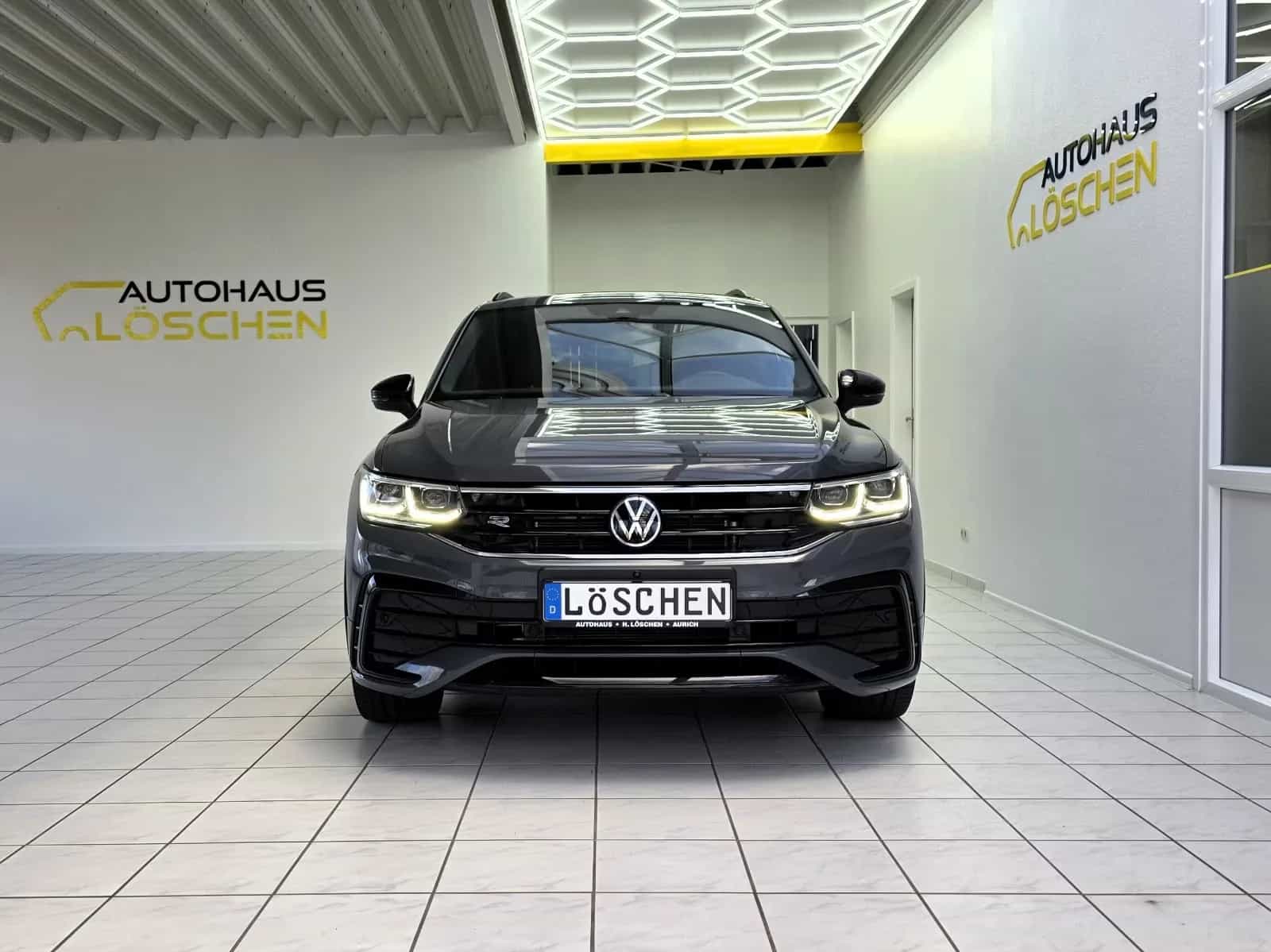 Volkswagen Tiguan Allspace 12/2022-photo-2