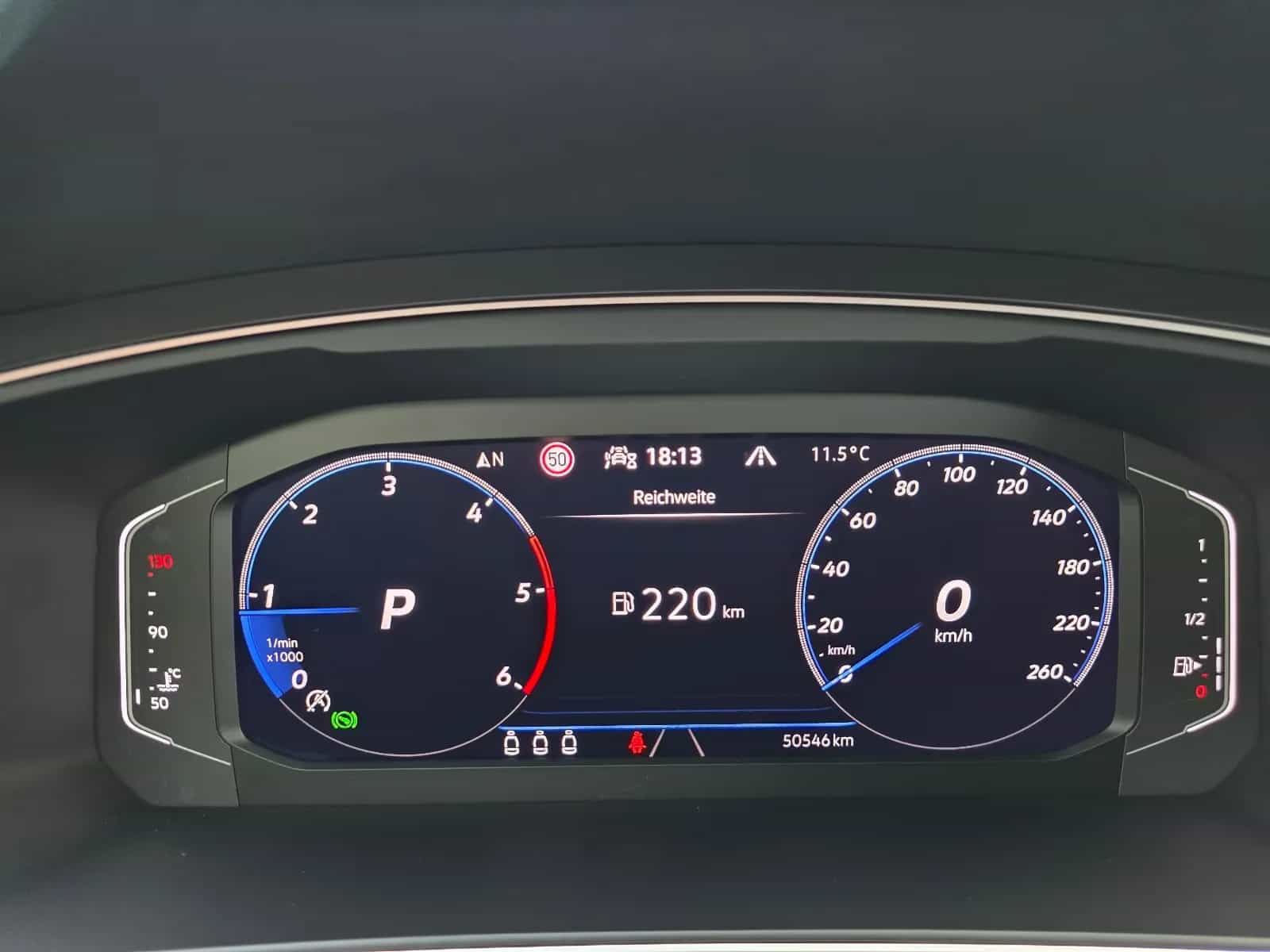 Volkswagen Tiguan Allspace 12/2022-photo-24