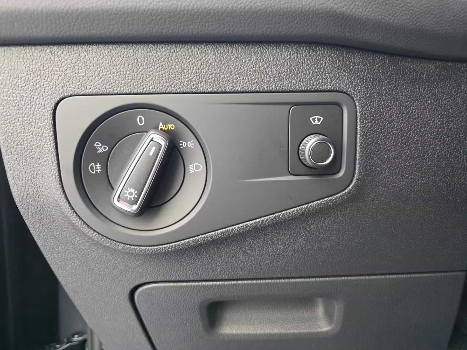 Volkswagen Tiguan Allspace 12/2022-photo-27