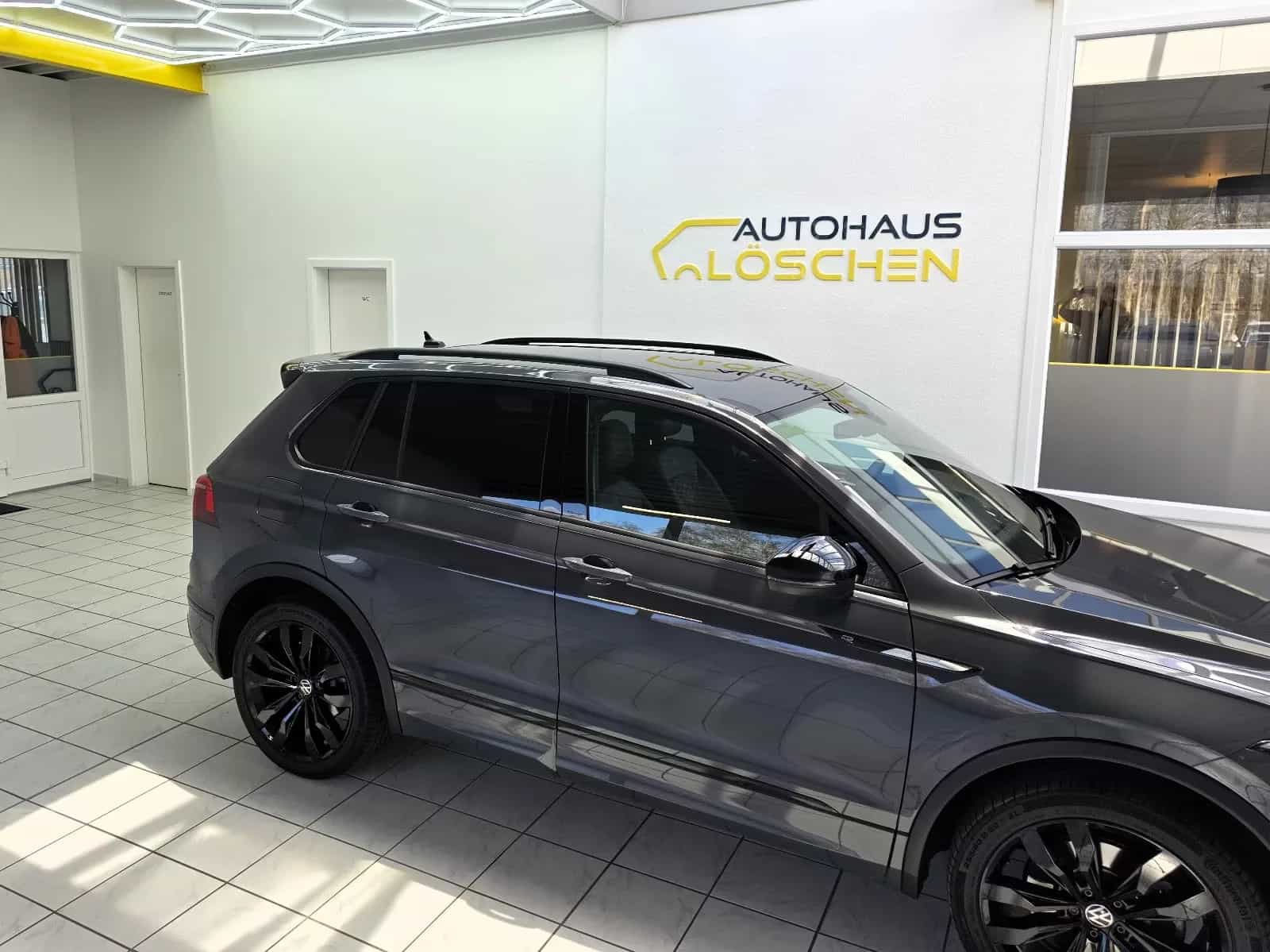 Volkswagen Tiguan Allspace 12/2022-photo-6