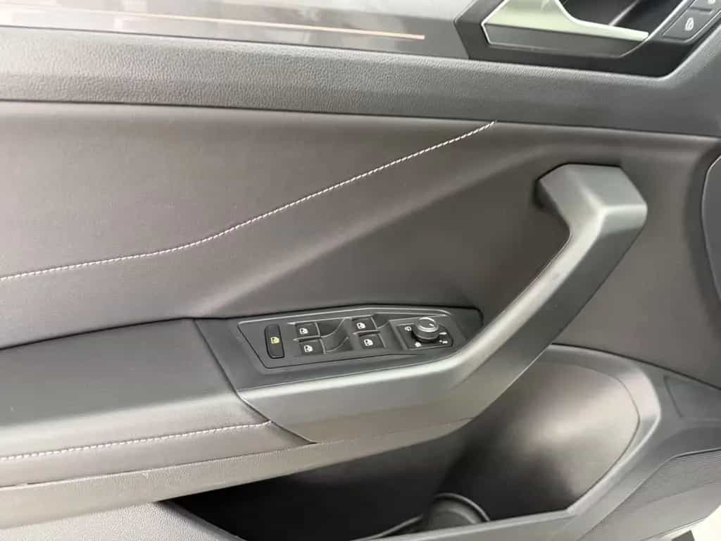 Volkswagen T-Roc 2.0 TDI SCR DSG Style+NAVI+KAMERA+ACC+DAB+ 12/2023-photo-27