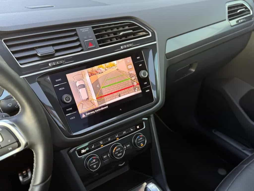 Volkswagen Tiguan 2.0TSI 4Motion Highline R-LINE *PANO|AHK* 05/2018-photo-20