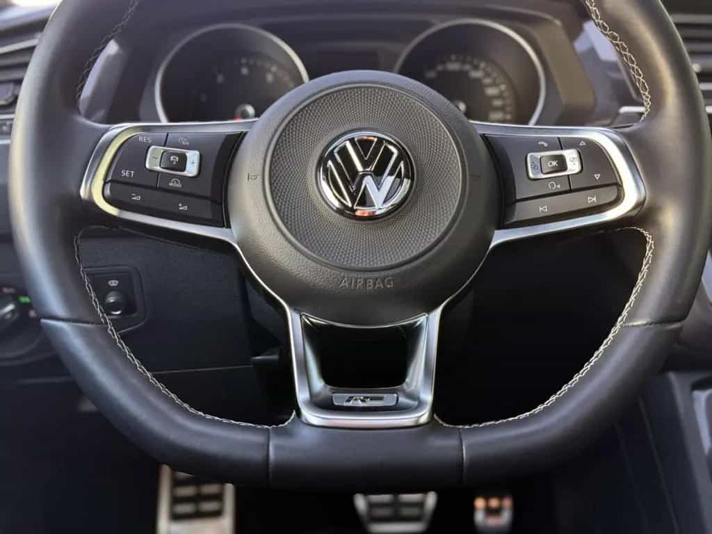 Volkswagen Tiguan 2.0TSI 4Motion Highline R-LINE *PANO|AHK* 05/2018-photo-25