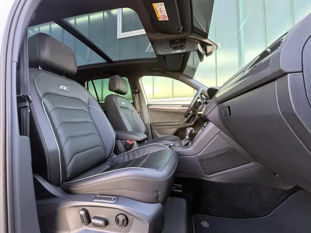 Volkswagen Tiguan 2.0TSI 4Motion Highline R-LINE *PANO|AHK* 05/2018-photo-30