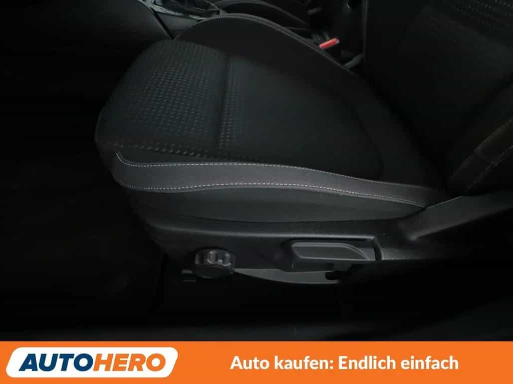 Ford Focus 1.0 EcoBoost Cool&Connect*NAVI*TEMPO*PDC* 04/2019-photo-28
