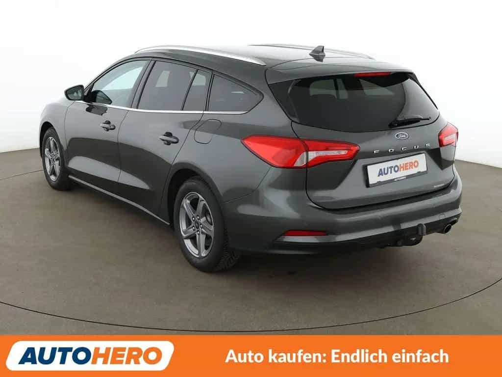 Ford Focus 1.0 EcoBoost Cool&Connect*NAVI*TEMPO*PDC* 04/2019-photo-3