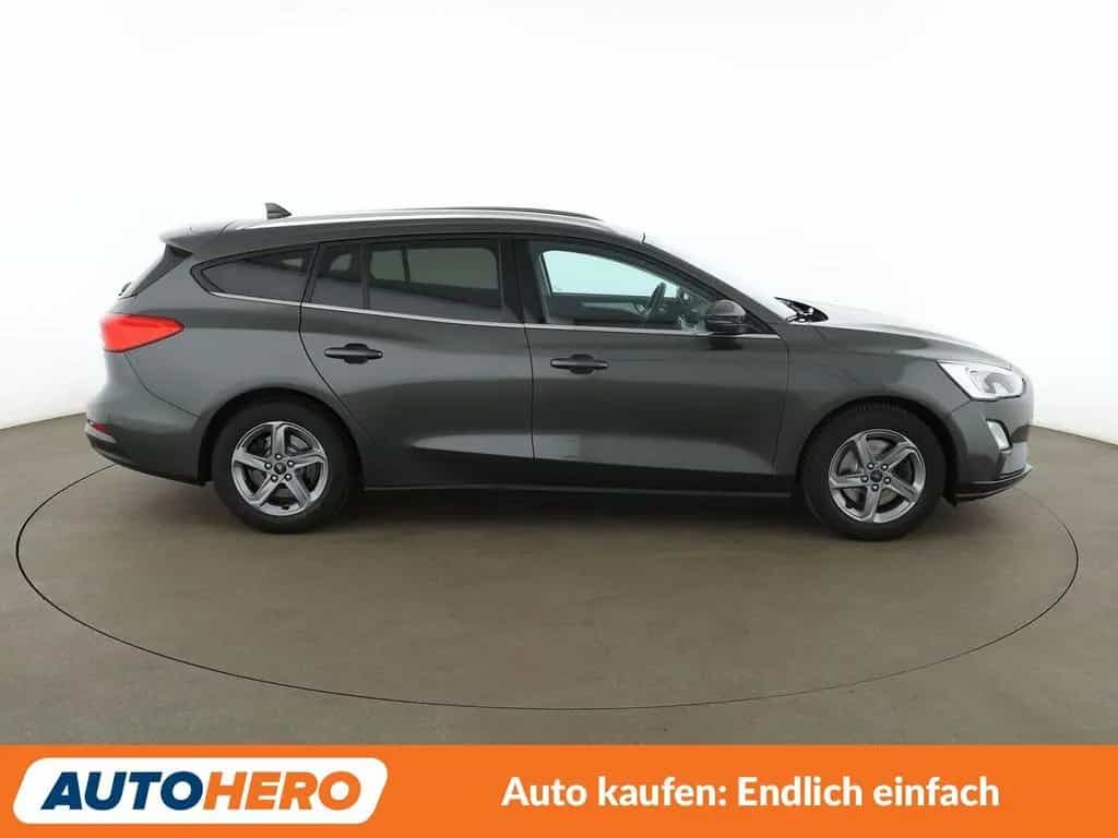 Ford Focus 1.0 EcoBoost Cool&Connect*NAVI*TEMPO*PDC* 04/2019-photo-6