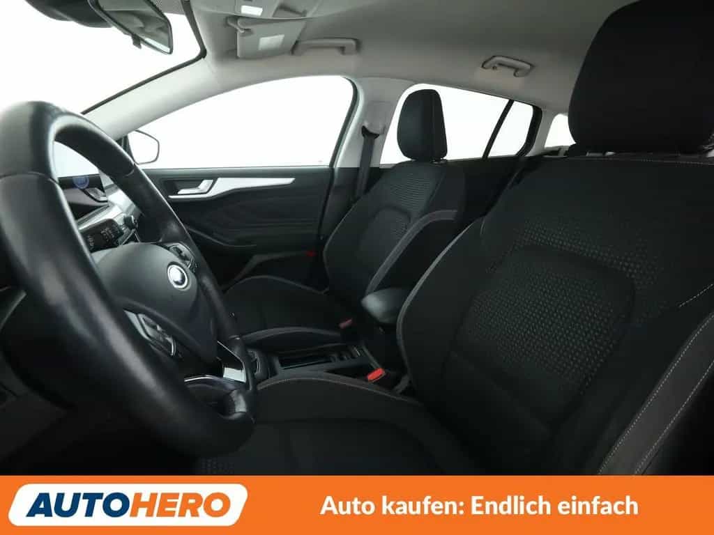 Ford Focus 1.0 EcoBoost Cool&Connect*NAVI*TEMPO*PDC* 04/2019-photo-9