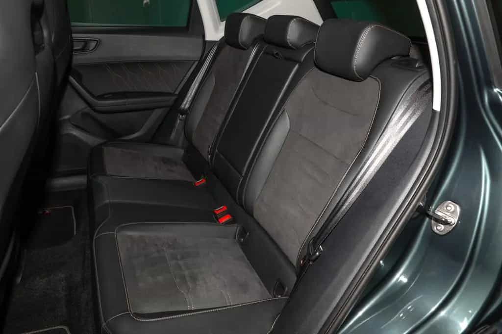 Cupra Ateca 1.5 TSI DSG AHK Navi ACC Kamera Virtual 02/2024-photo-15