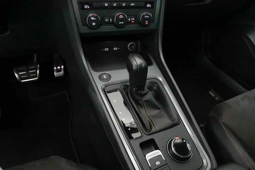 Cupra Ateca 1.5 TSI DSG AHK Navi ACC Kamera Virtual 02/2024-photo-24