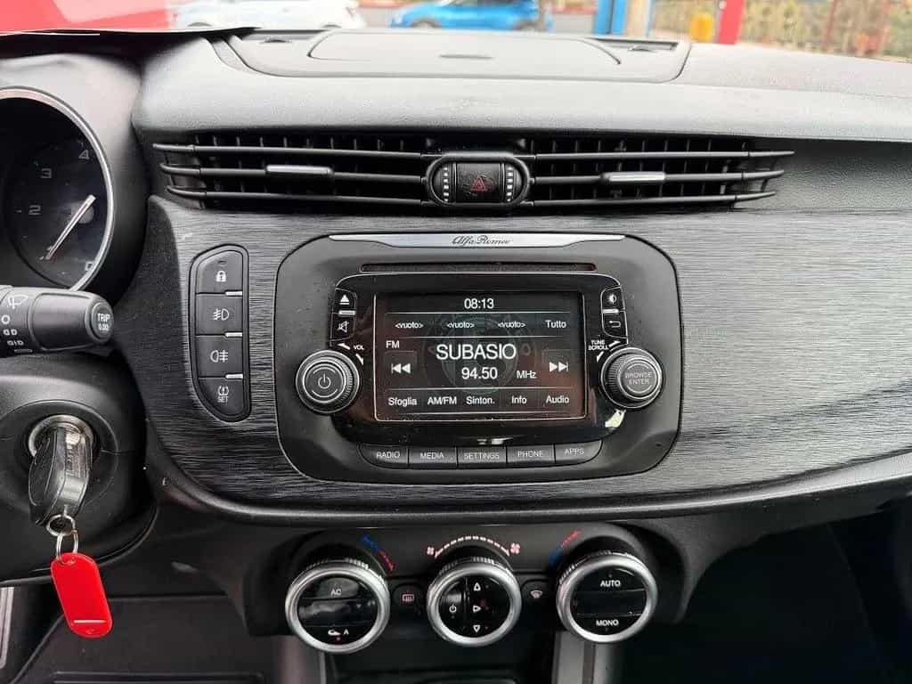 Alfa Romeo Giulietta 1.6 JTDm 120 CV Super 04/2017-photo-8
