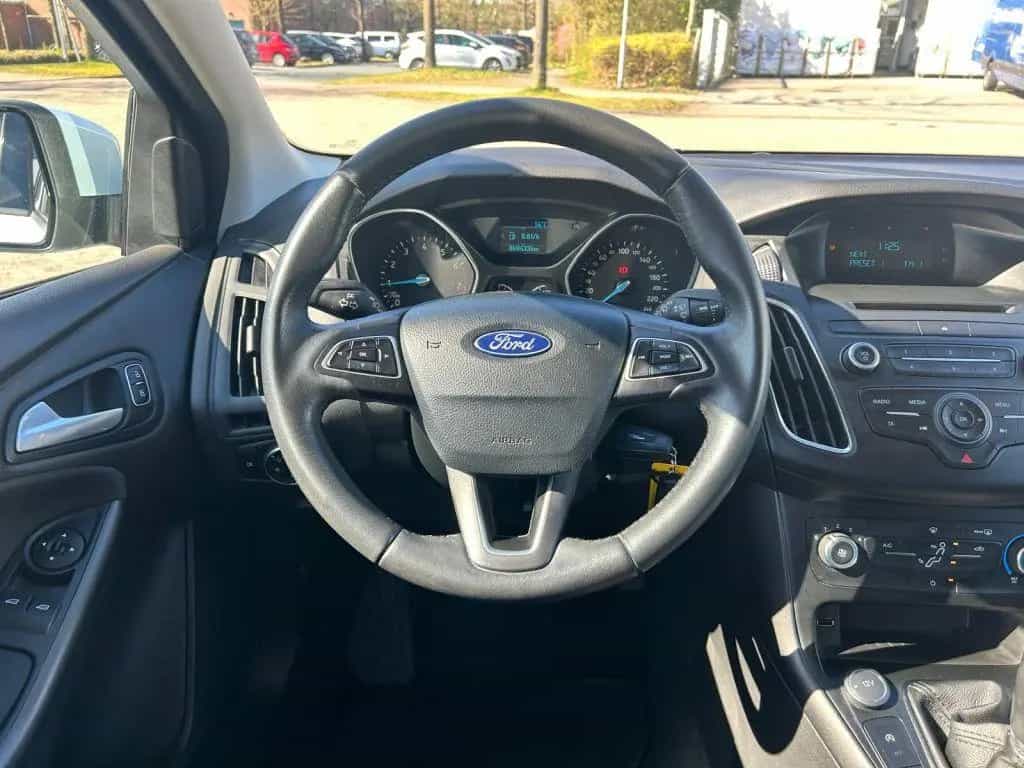 Ford Focus 1.0 EcoBoost Start-Stopp-System Trend 12/2017-photo-12