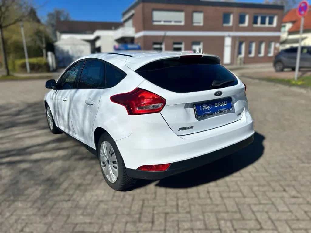 Ford Focus 1.0 EcoBoost Start-Stopp-System Trend 12/2017-photo-2