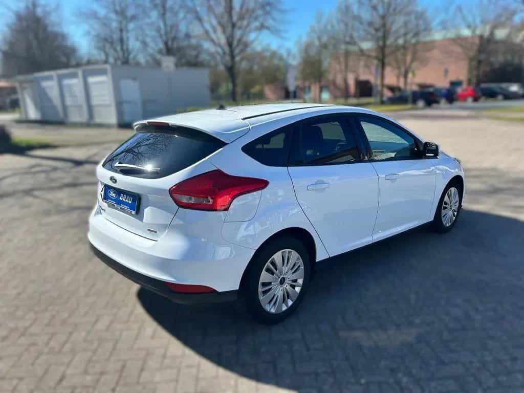 Ford Focus 1.0 EcoBoost Start-Stopp-System Trend 12/2017-photo-4
