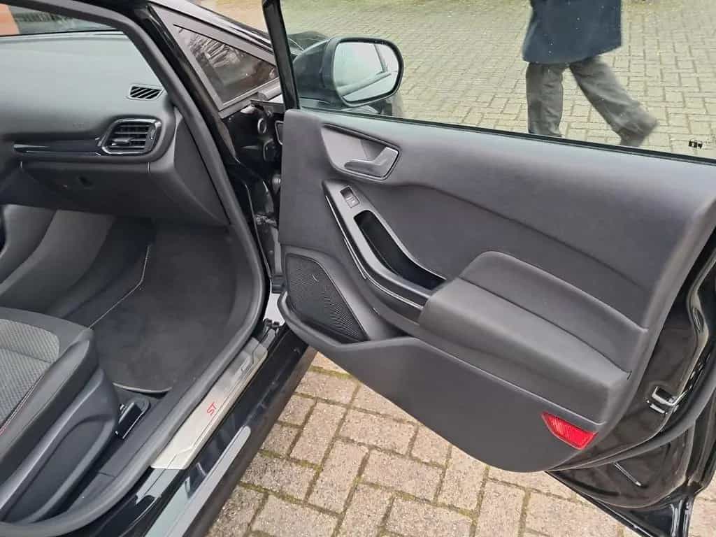 Ford Fiesta ST-Line 1,0L 07/2018-photo-10