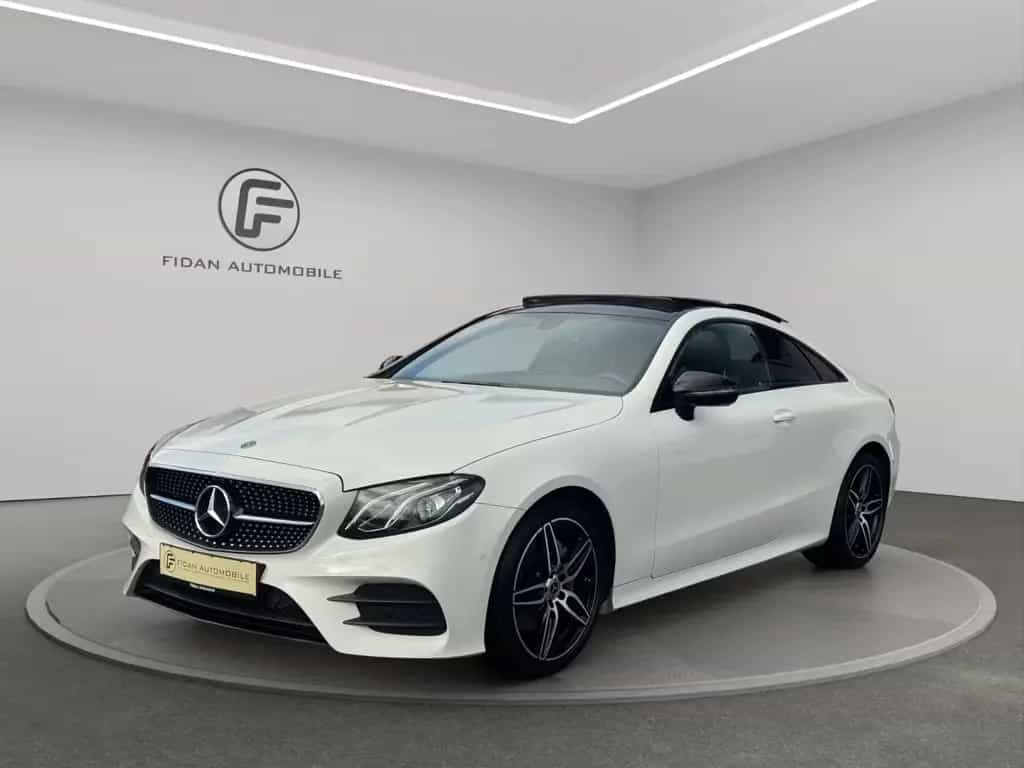 Mercedes-Benz E 200 Coupe AMG-Line*Pano*Night*Wide*Burmester* 01/2019-photo-0
