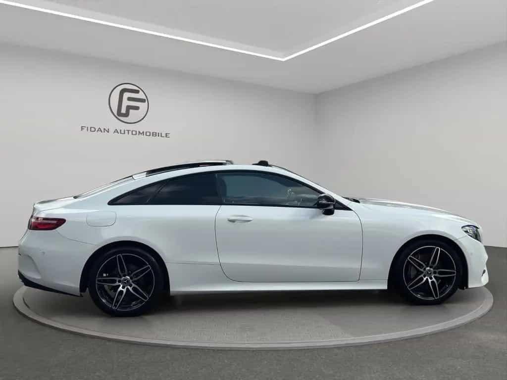 Mercedes-Benz E 200 Coupe AMG-Line*Pano*Night*Wide*Burmester* 01/2019-photo-5