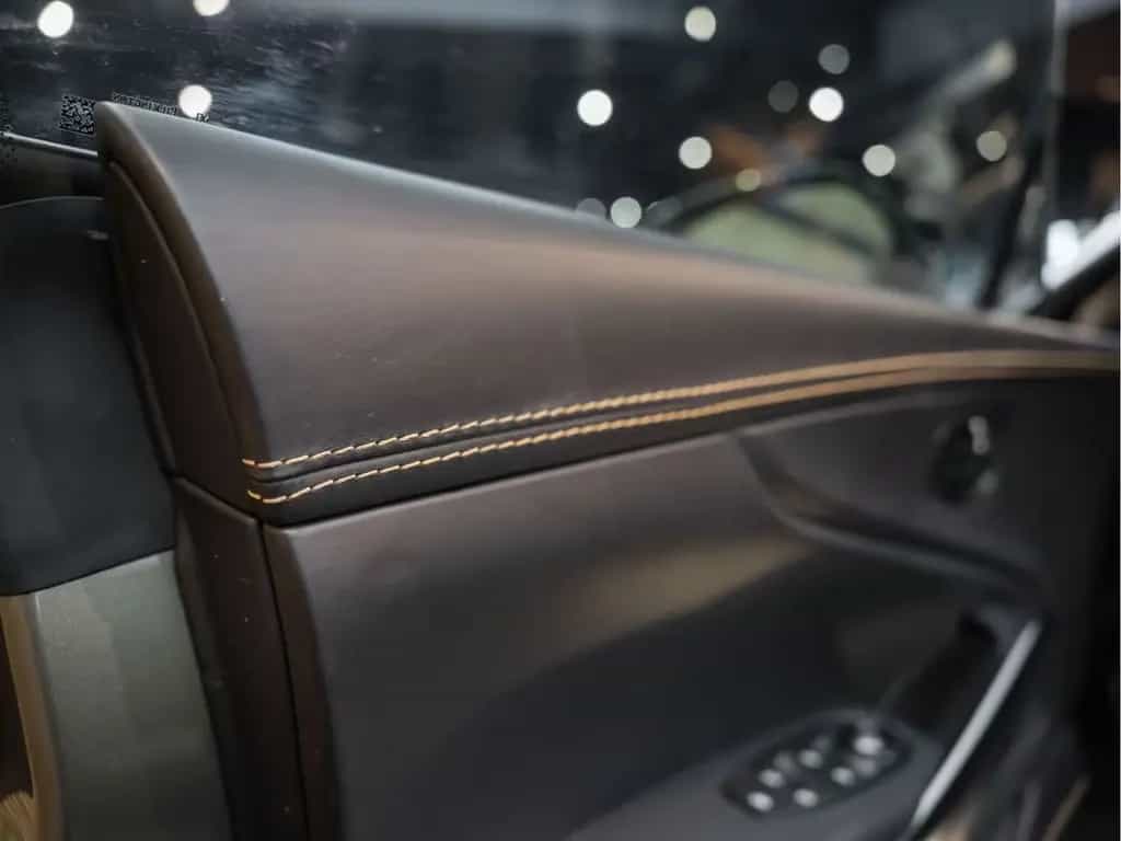 Aston Martin DBX V8 707 Keramisch Stoelventilatie 4.0 V8 707 09/2023-photo-24