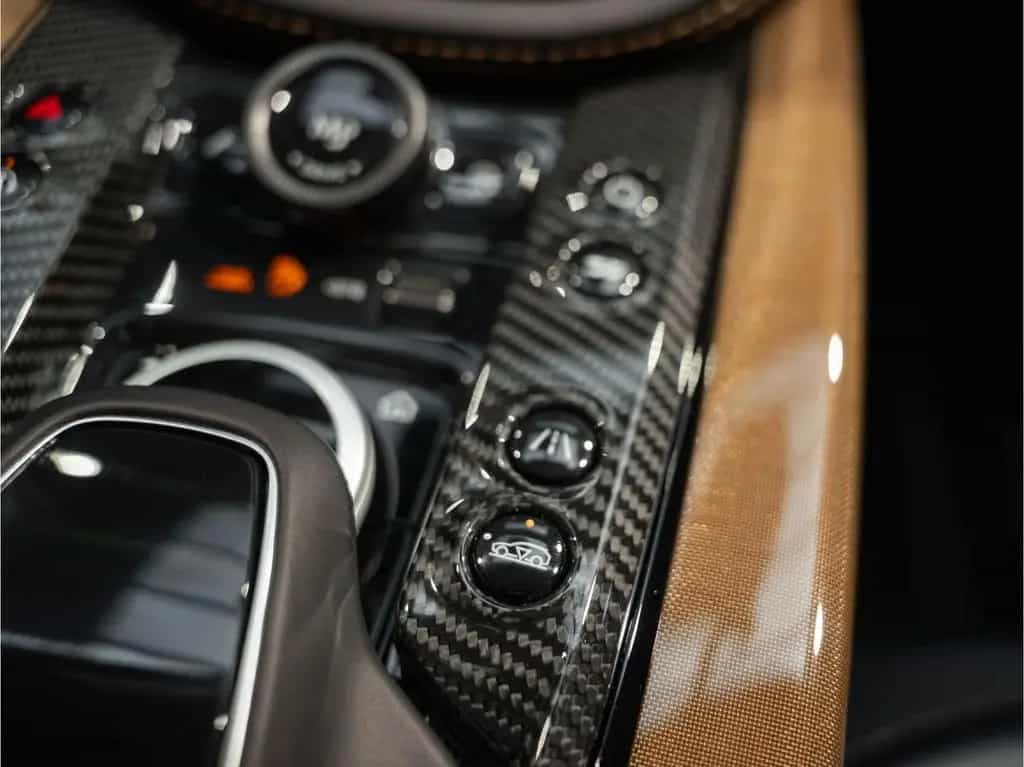 Aston Martin DBX V8 707 Keramisch Stoelventilatie 4.0 V8 707 09/2023-photo-38