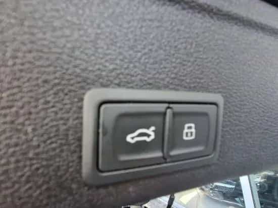 Audi A4 2.0 TDI Avant sport quattro S-Line Leder Navi 08/2018-photo-13