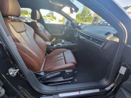 Audi A4 2.0 TDI Avant sport quattro S-Line Leder Navi 08/2018-photo-16
