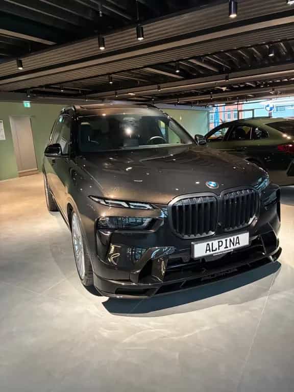 ALPINA XB7 null-photo-0