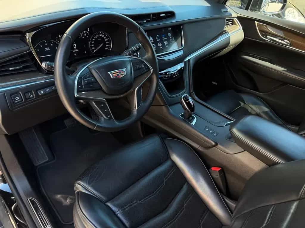 Cadillac XT5 Platinum AWD AHK/PANO/ACC/HUD/CAM 10/2018-photo-16