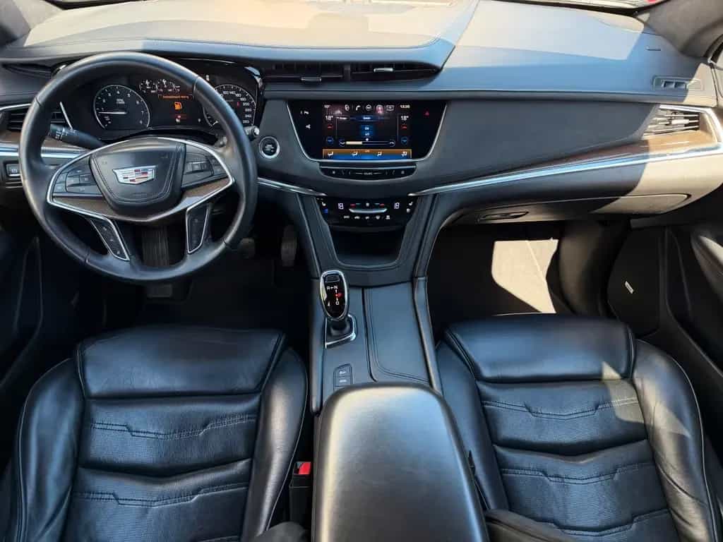 Cadillac XT5 Platinum AWD AHK/PANO/ACC/HUD/CAM 10/2018-photo-18