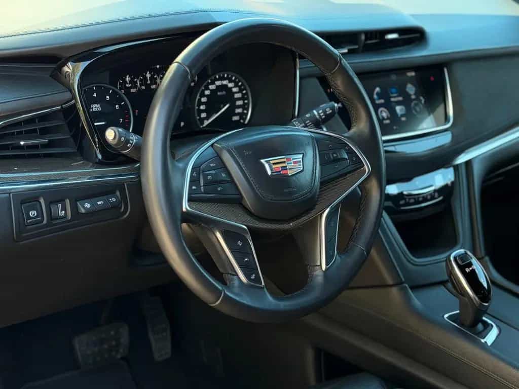 Cadillac XT5 Platinum AWD AHK/PANO/ACC/HUD/CAM 10/2018-photo-23