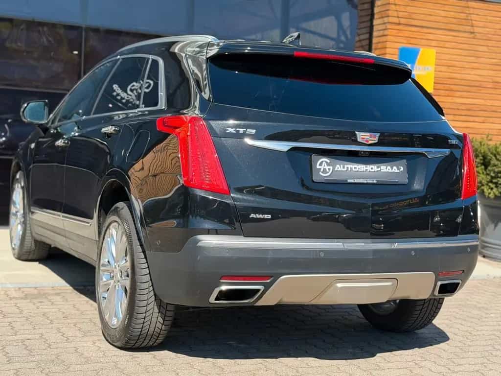 Cadillac XT5 Platinum AWD AHK/PANO/ACC/HUD/CAM 10/2018-photo-7