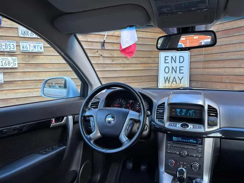 Chevrolet Captiva 2.4 LT 2WD Klima AHK 7Sitze PDC 01/2012-photo-25