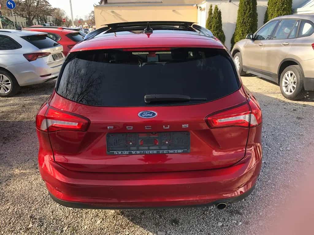 Ford Focus Turnier Cool & Connect PANORAMA,AHK,PDC,AL 11/2020-photo-6