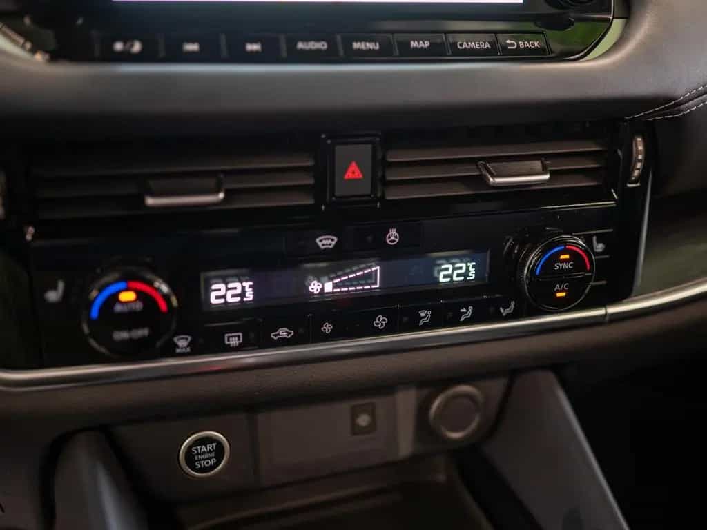 Nissan Qashqai 1.3DIG-T MHEV 4x4 Tekna CVT ACC+LED+Navi 03/2022-photo-15
